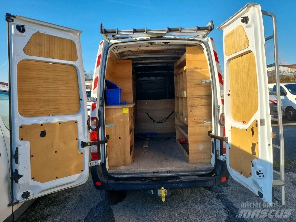 Renault MASTER 大型面包车