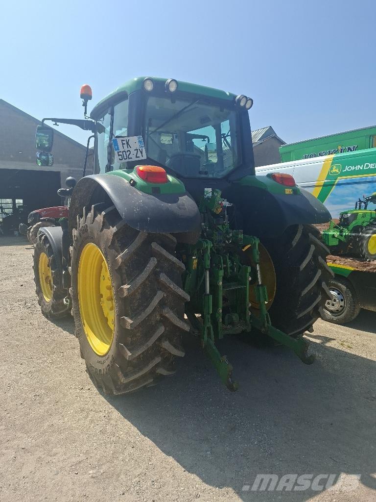 John Deere 6110M 拖拉机/农用车