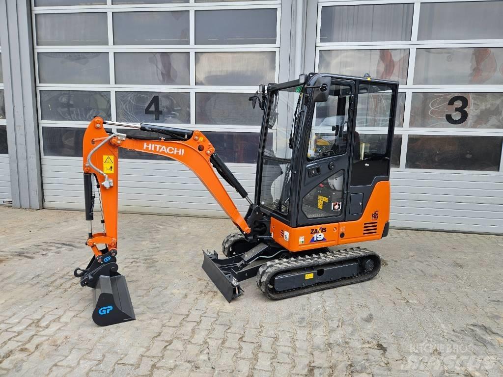 Hitachi ZX19-6 小型挖掘机