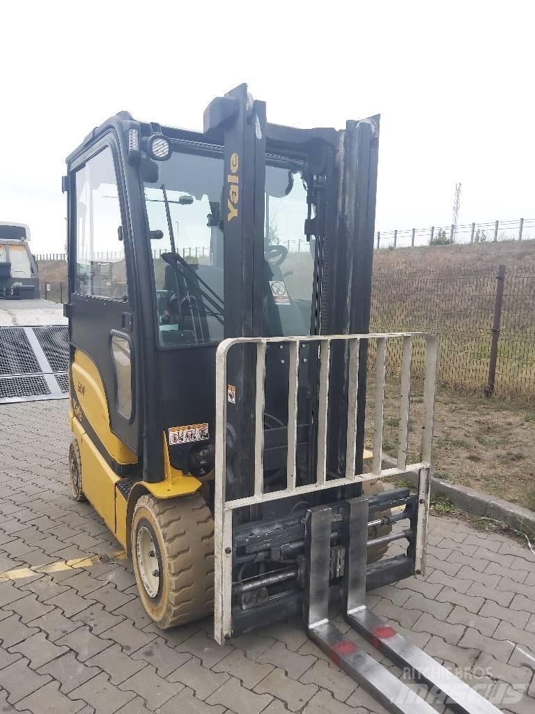 Yale ERP25VL 电动叉车