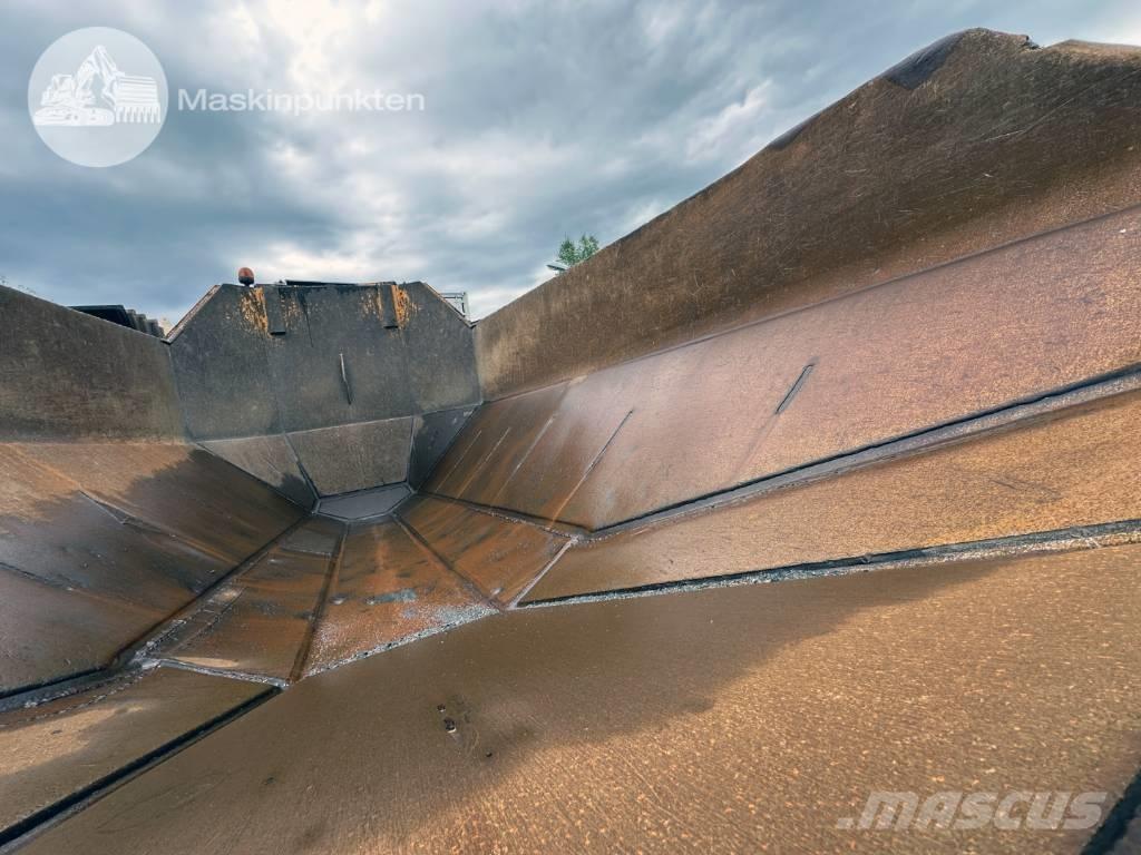 Moxy MT 25 铰接式自卸车