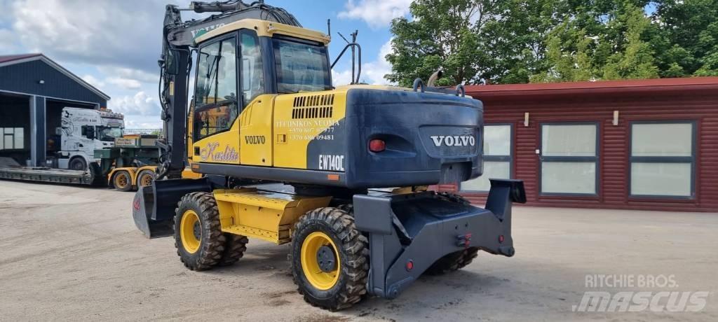 Volvo EW 140 C 轮式挖掘机