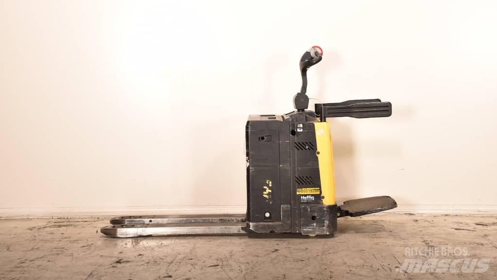 Hyster P 2.0 S 电动搬运车