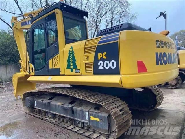 Komatsu PC 200-8 履带挖掘机