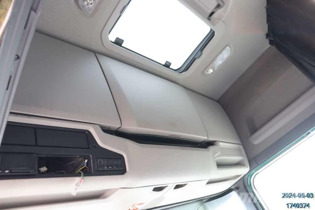 Scania R 驾驶室与内部