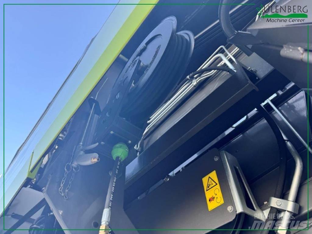 CLAAS Lexion 6800 联合收割机