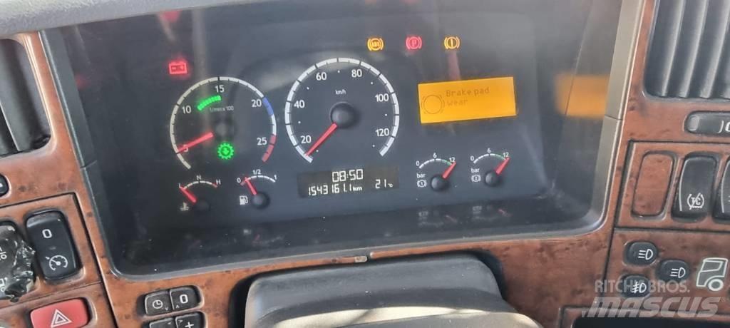 Scania R 700 牵引车