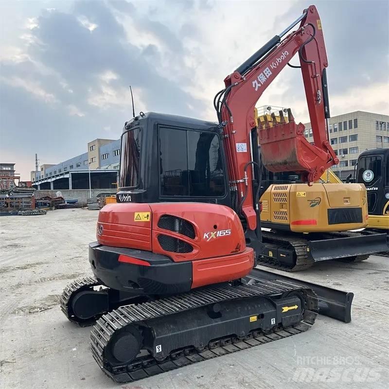 Kubota KX165 履带挖掘机
