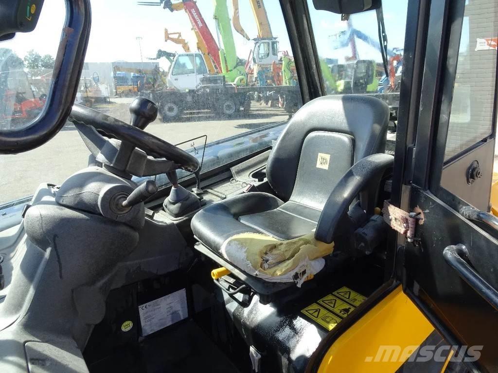 JCB TLT30D 伸缩臂叉装车|叉装车