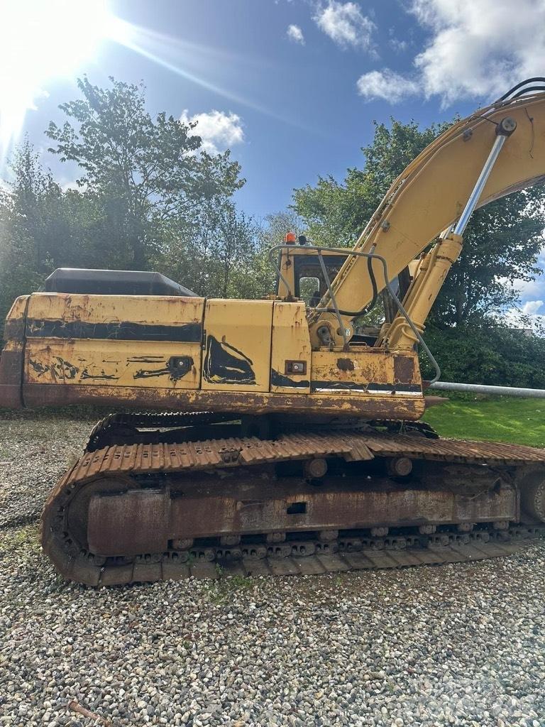 CAT 325 L 履带挖掘机