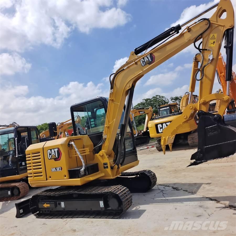 CAT 305.5 E 小型挖掘机