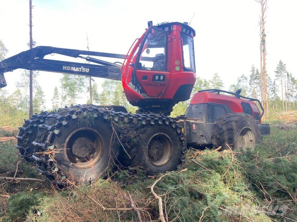 Komatsu 951 收割机