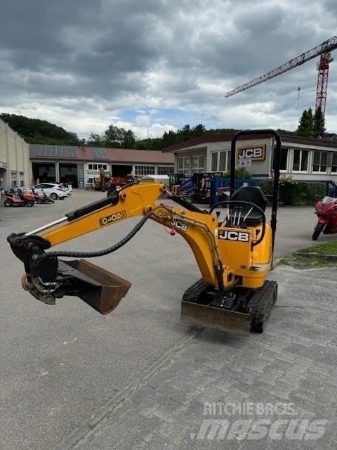 JCB 8010CTS 小型挖掘机