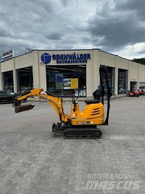 JCB 8010CTS 小型挖掘机