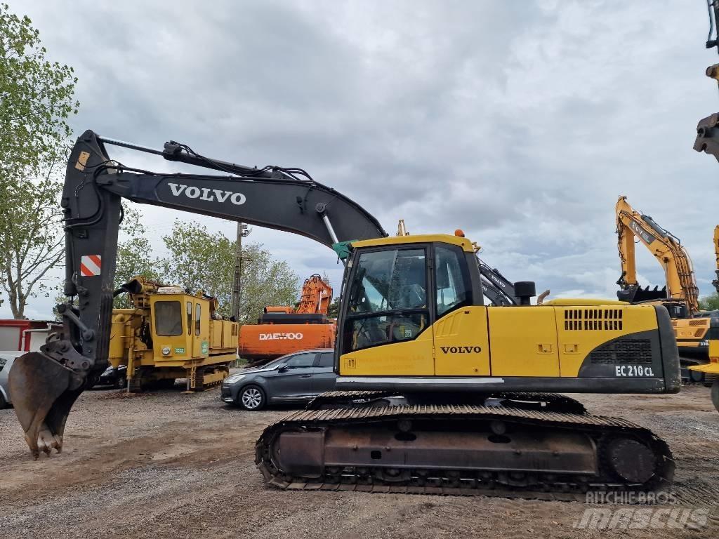 Volvo EC 210 C L 履带挖掘机
