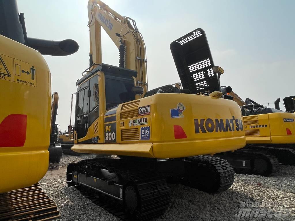 Komatsu PC 200 履带挖掘机