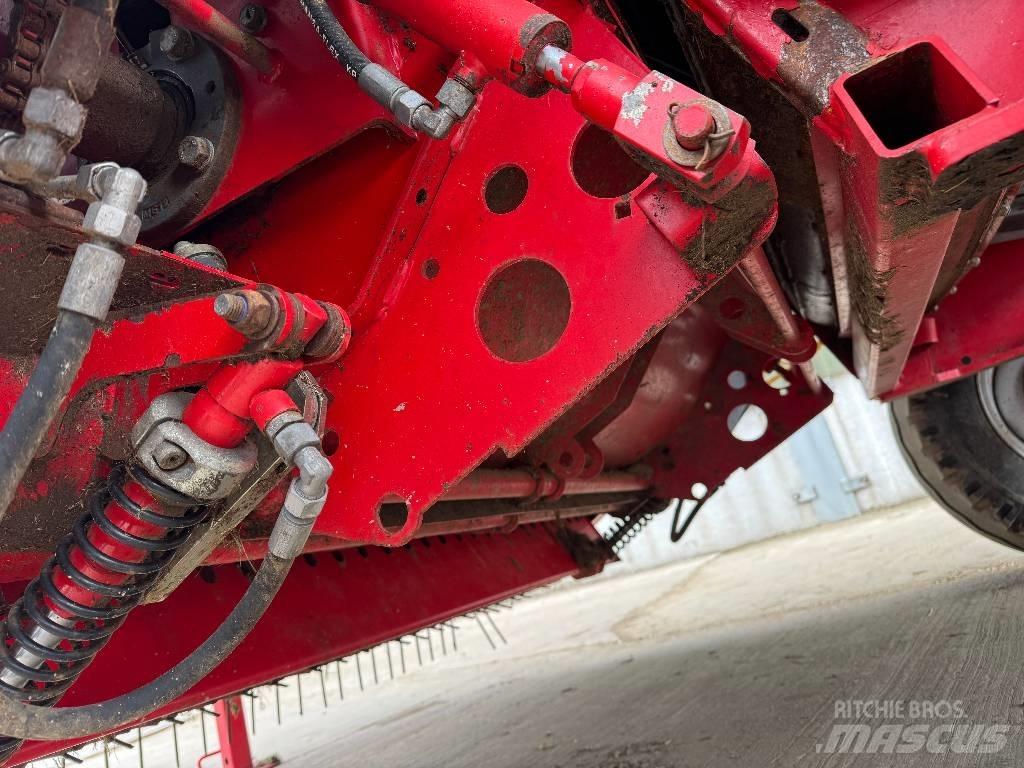 Lely Welger RP445 圆捆打捆机