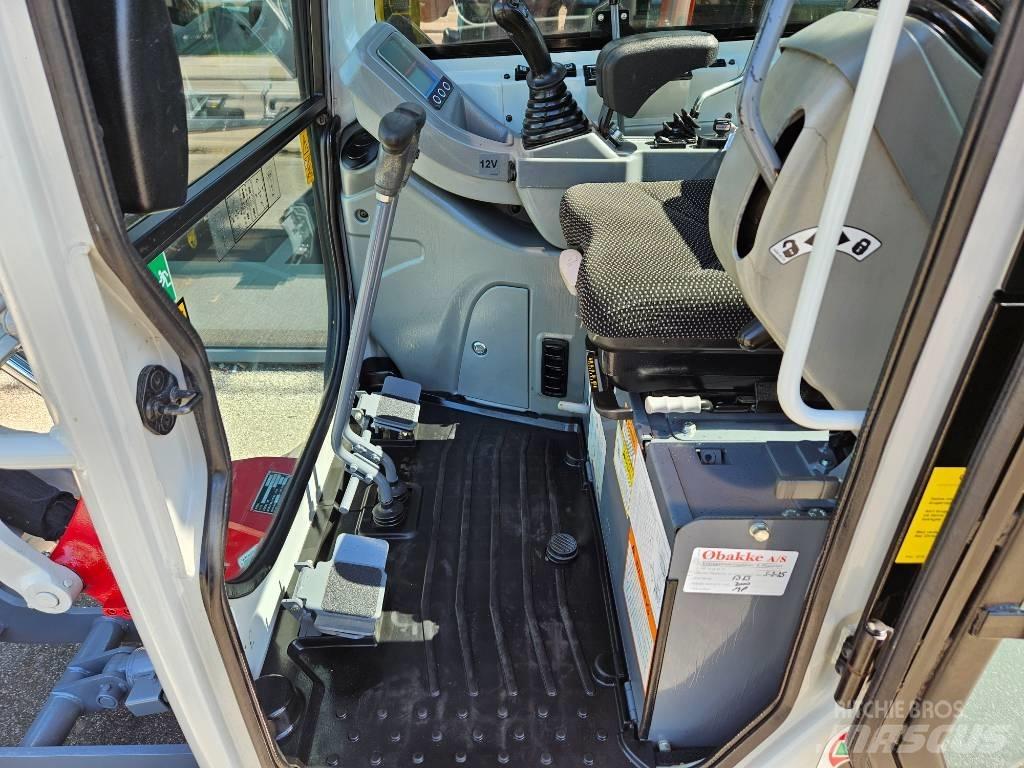 Takeuchi tb216 小型挖掘机