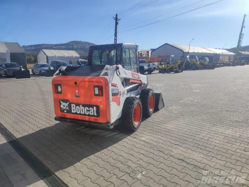 Bobcat S 550 滑移装载机