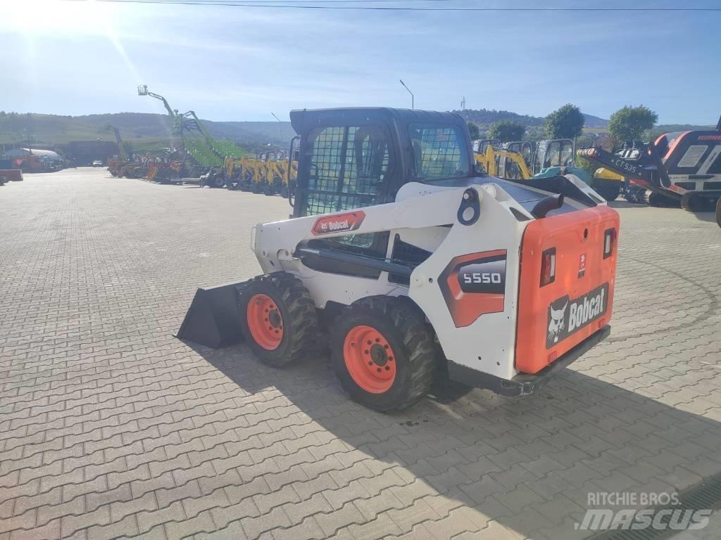 Bobcat S 550 滑移装载机