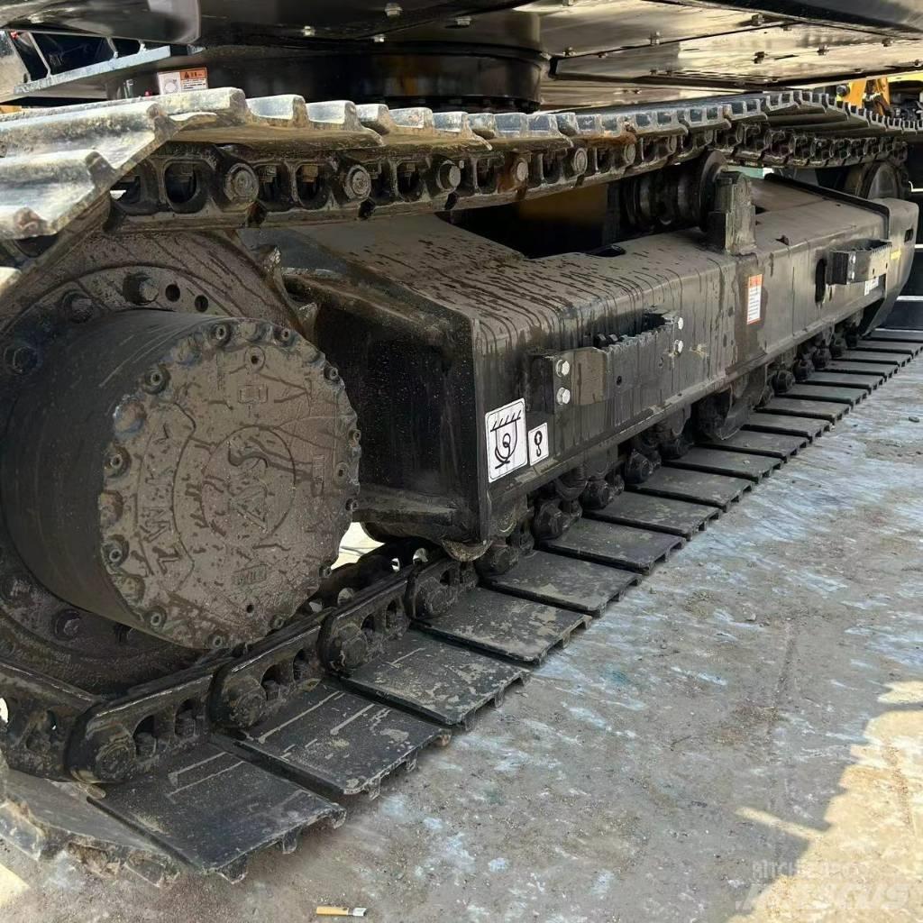 Sany 135C 履带挖掘机