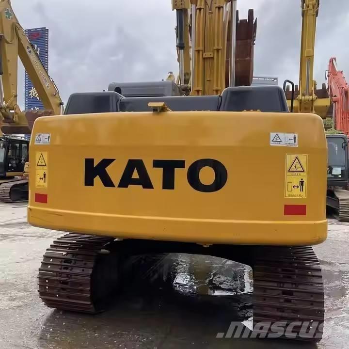 Kato HD 820 履带挖掘机