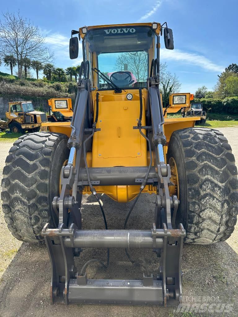 Volvo L90B 轮式装载机