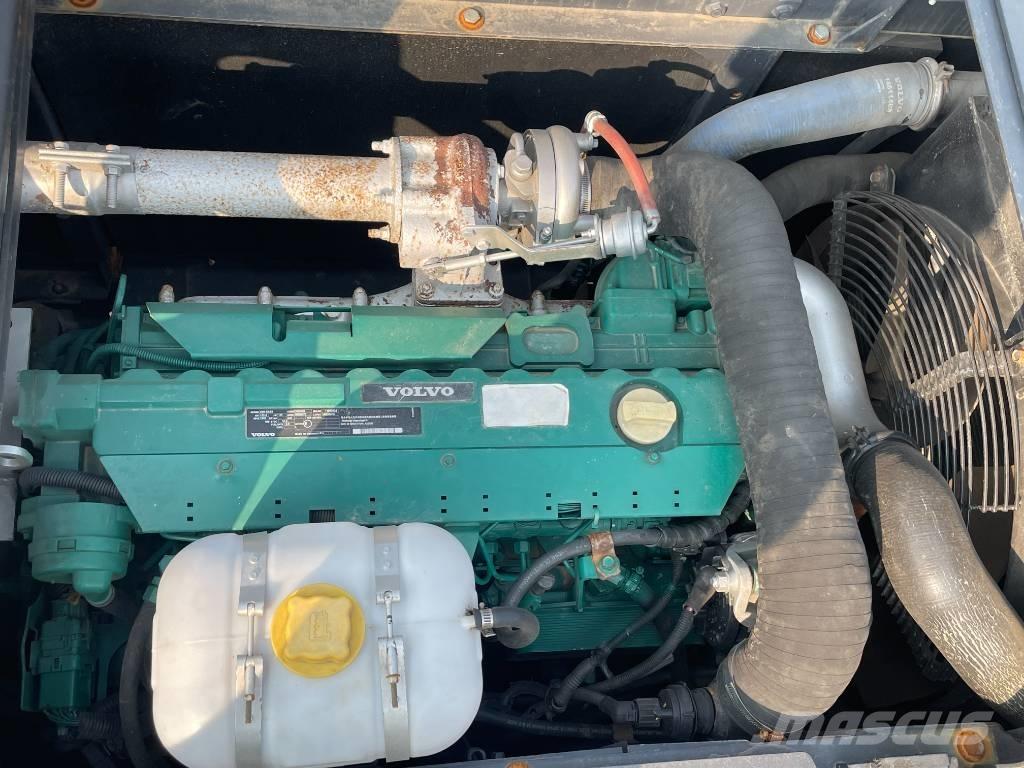 Volvo EC 210 履带挖掘机