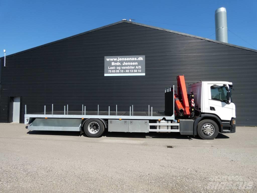 Scania p 220 起重车