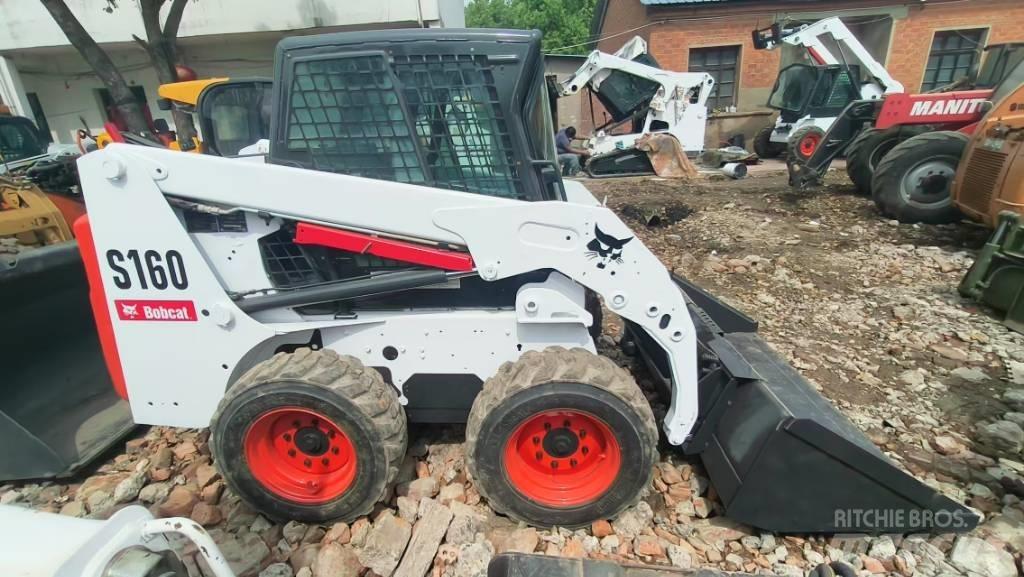 Bobcat S 160 滑移装载机