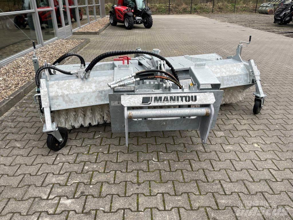 Manitou SCC 2600 伸缩臂叉装车|叉装车
