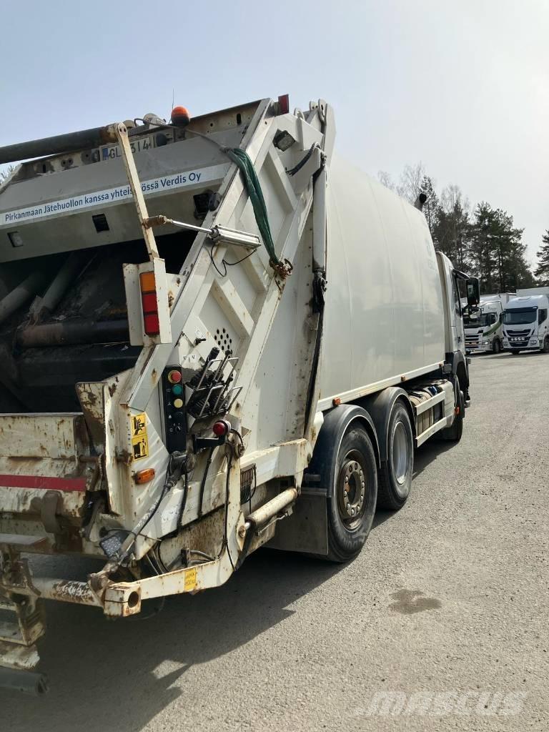 Volvo FM 330 垃圾车