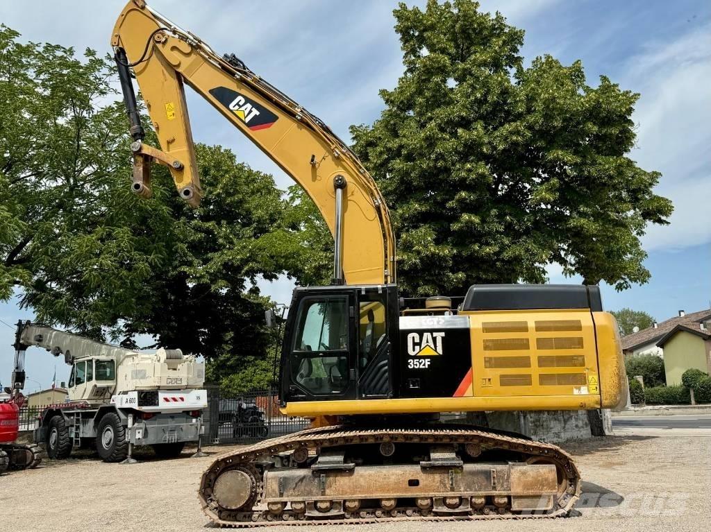 CAT 352 F 履带挖掘机