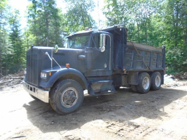 Kenworth W 900 自卸式货车