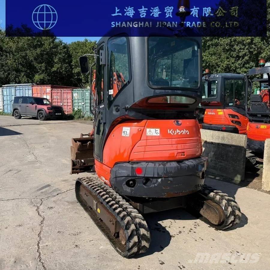 Kubota U 20 小型挖掘机