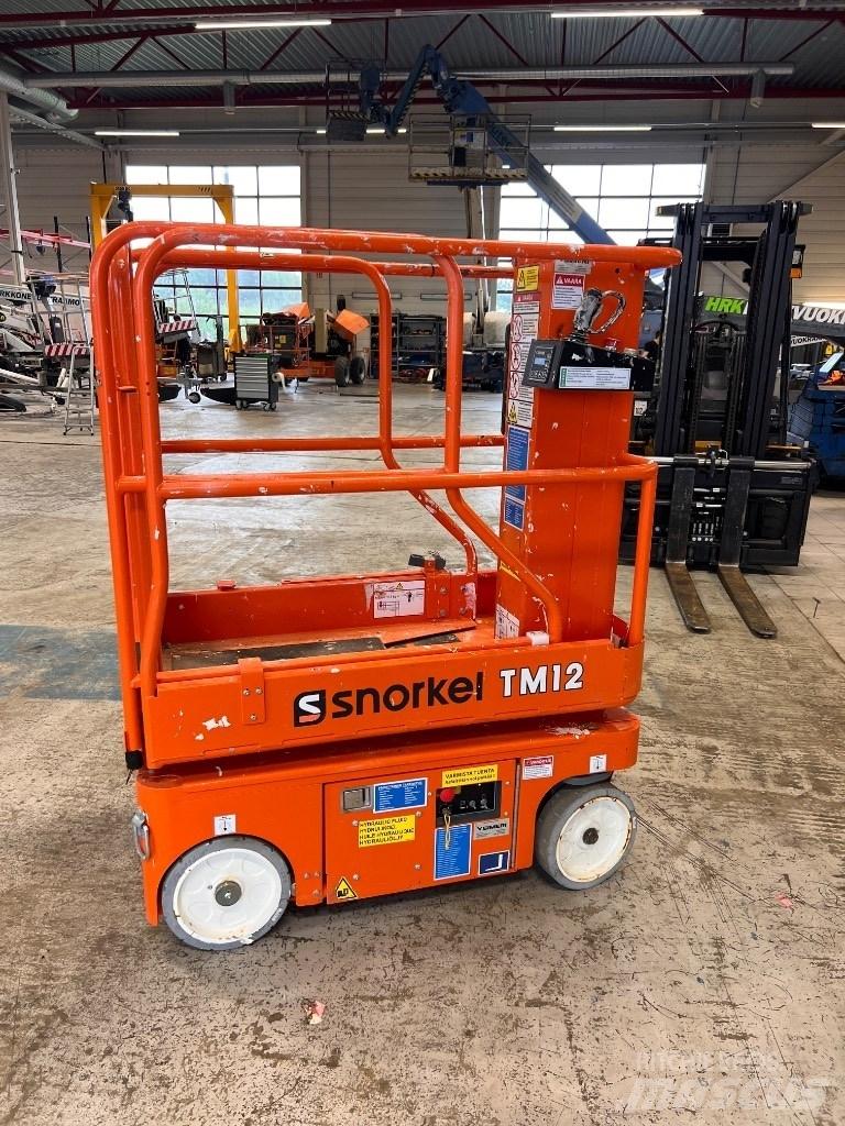 Snorkel TM 12 客货电梯