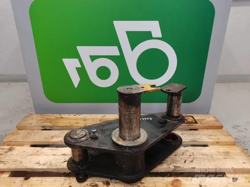 CAT TH 330 {Banan} 吊杆和铲斗