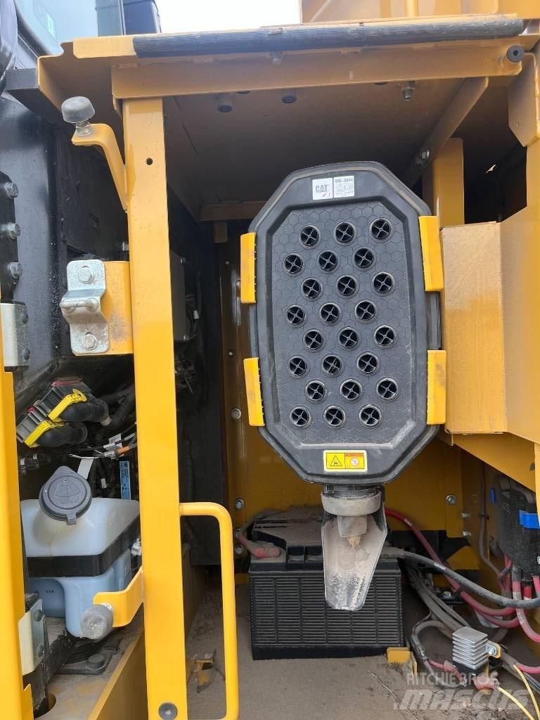 CAT 336 履带挖掘机