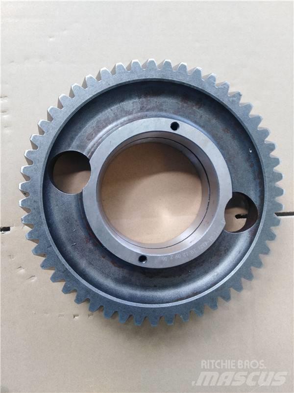 Komatsu D85 gear 传动装置