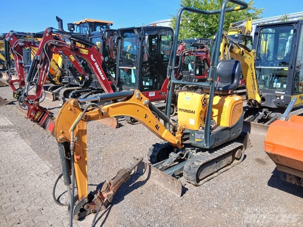 Hyundai HX 10 小型挖掘机