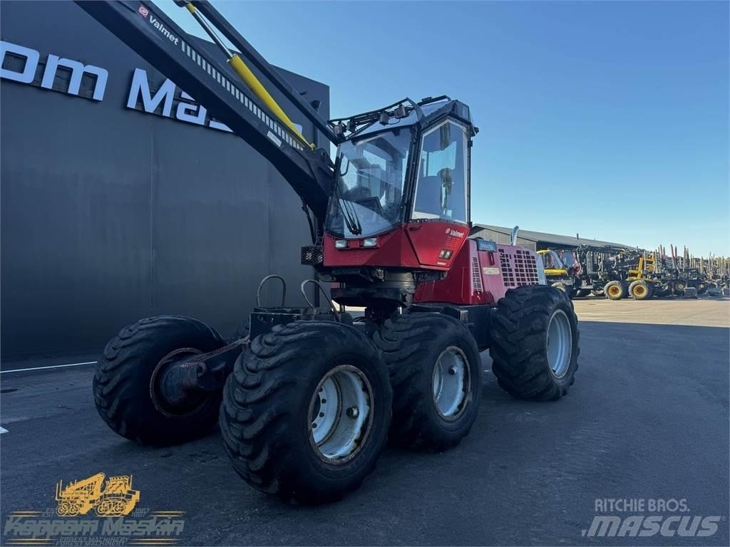 Valmet 911.3 收割机