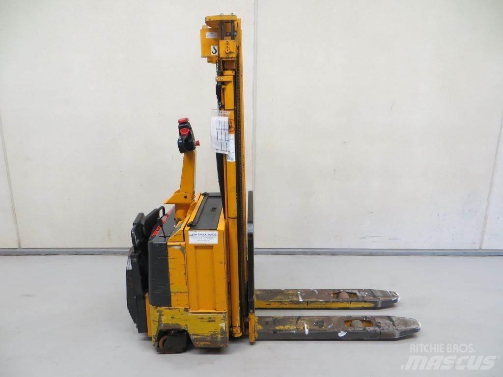 Samag ELT10 行走式堆垛机