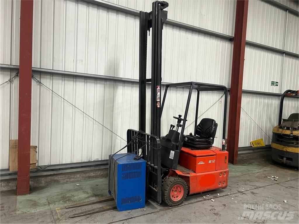 Linde E12Z-02 电动叉车