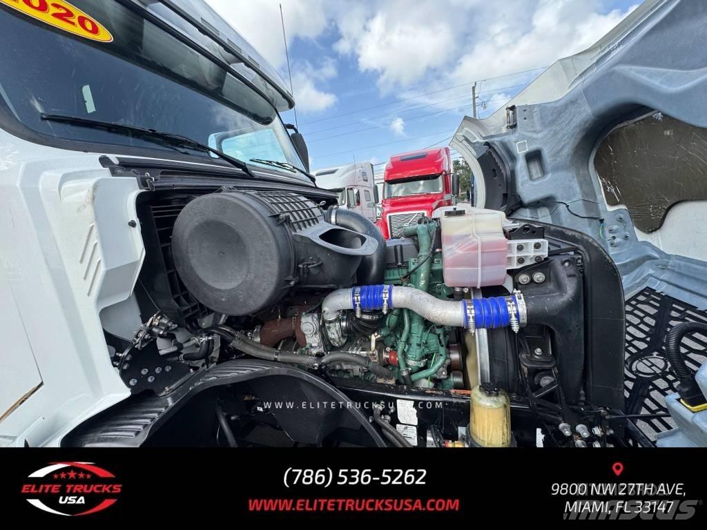 Volvo Commercial VNL 牵引车
