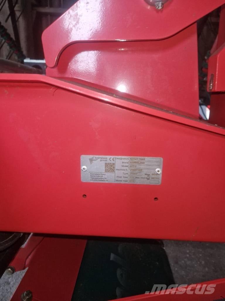 Kverneland 9472C 料堆整形机