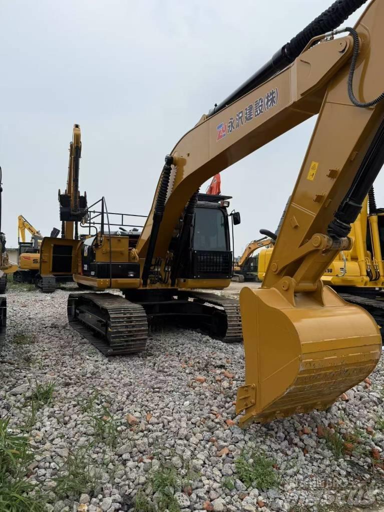 CAT 320D2 履带挖掘机