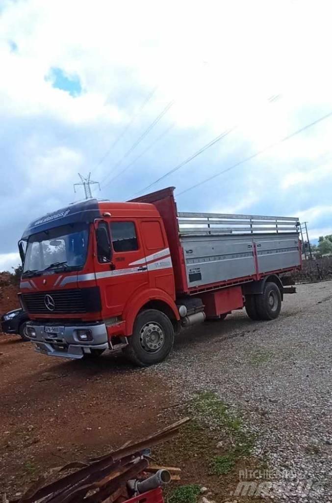 Mercedes-Benz 1638 平板栏板货车
