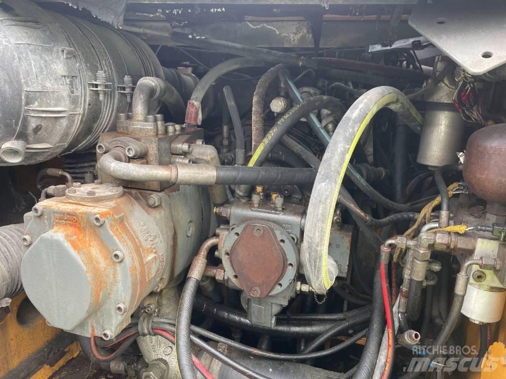 Liebherr A 944 C HD 工业挖掘机