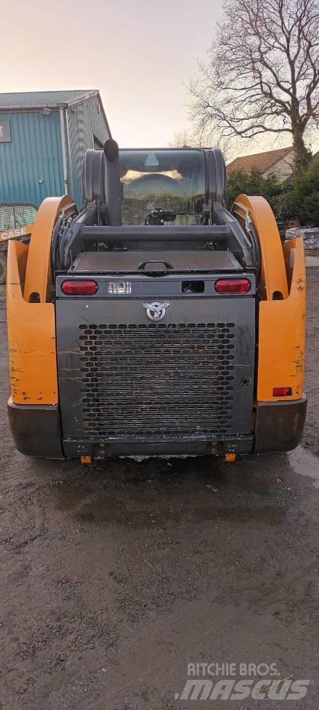 CASE SV 280 滑移装载机