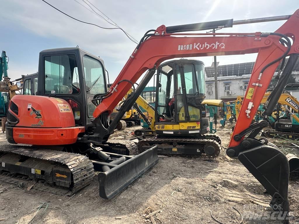Kubota U 35 小型挖掘机